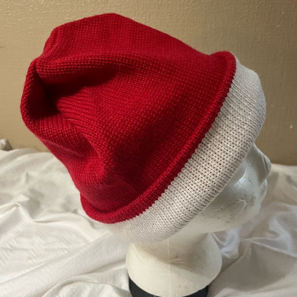 Igloos Wool Beanie Hat - Picture 3 of 7